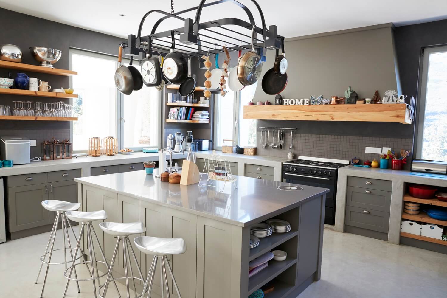 Why Hiring a Kitchen Specialist in Malaysia Makes All the Difference